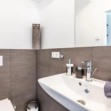 Prora - Strandoffice Apartamento